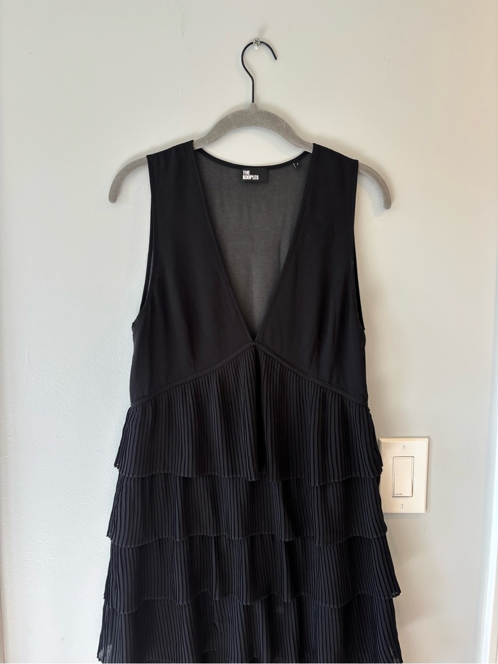 The Kooples Black Sleeveless Tiered Pleated V-Neck Mini Dress